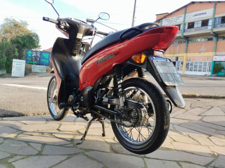 HONDA - BIZ 100 - 2013/2013 - Vermelha - R$ 9.999,00
