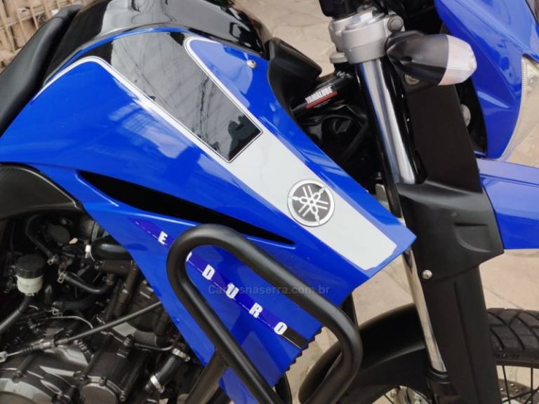 YAMAHA - XT - 2011/2012 - Azul - R$ 34.900,00