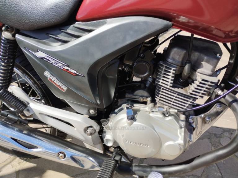 HONDA - CG 150 - 2011/2011 - Vermelha - R$ 11.500,00