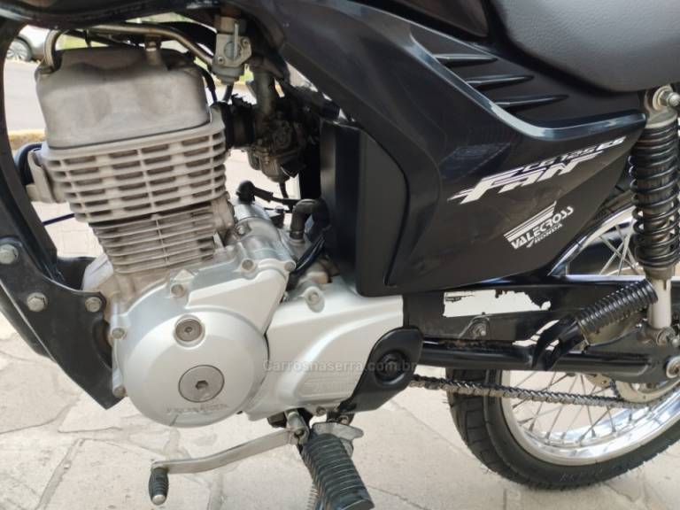 HONDA - CG 125 - 2009/2009 - Preta - R$ 9.500,00