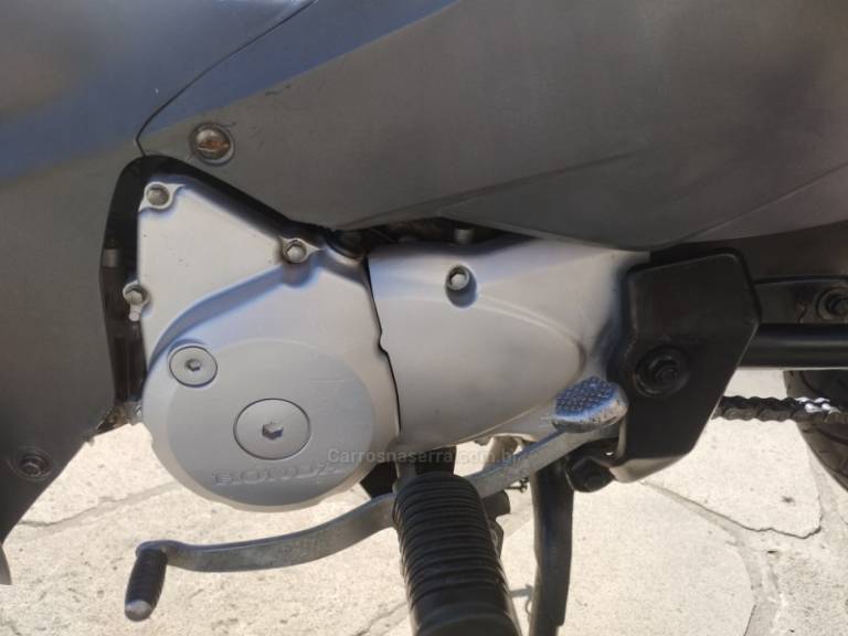 HONDA - BIZ 125 - 2007/2008 - Amarela - R$ 8.500,00