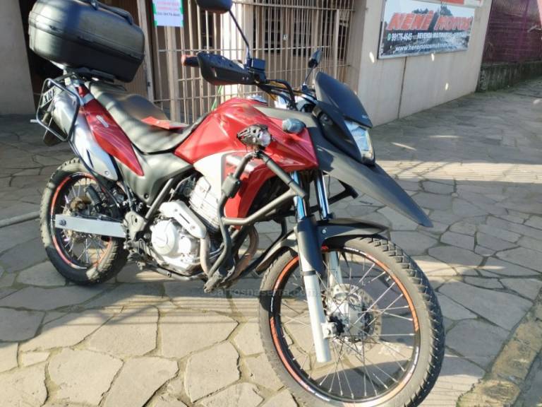 HONDA - XRE 300 - 2013/2013 - Vermelha - R$ 18.500,00