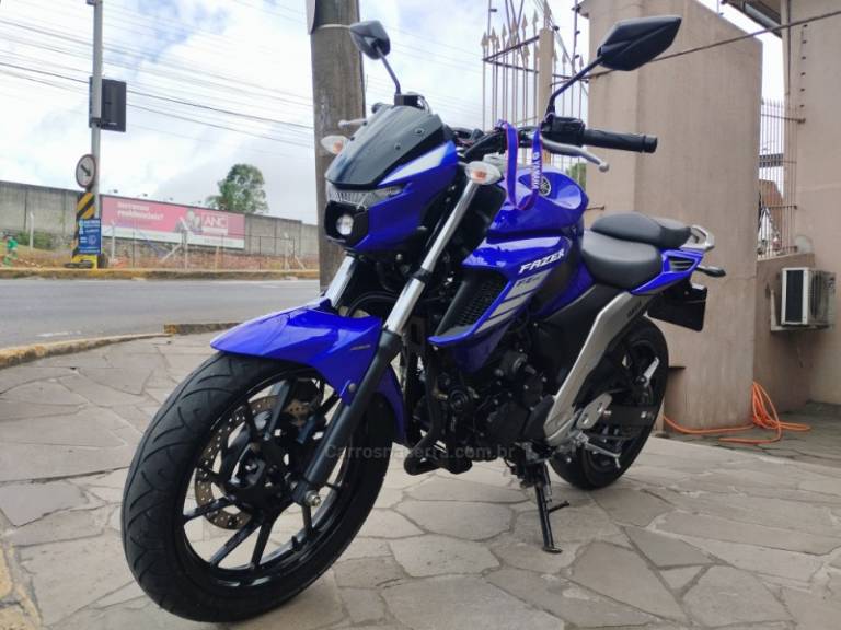 YAMAHA - FAZER - 2022/2022 - Azul - R$ 21.999,00