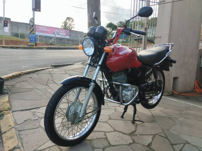 HONDA - CG 125 - 2005/2005 - Vermelha - R$ 7.500,00
