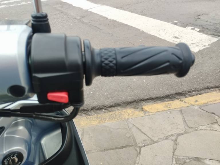 YAMAHA - NEO AT 115 - 2011/2012 - Prata - R$ 9.500,00