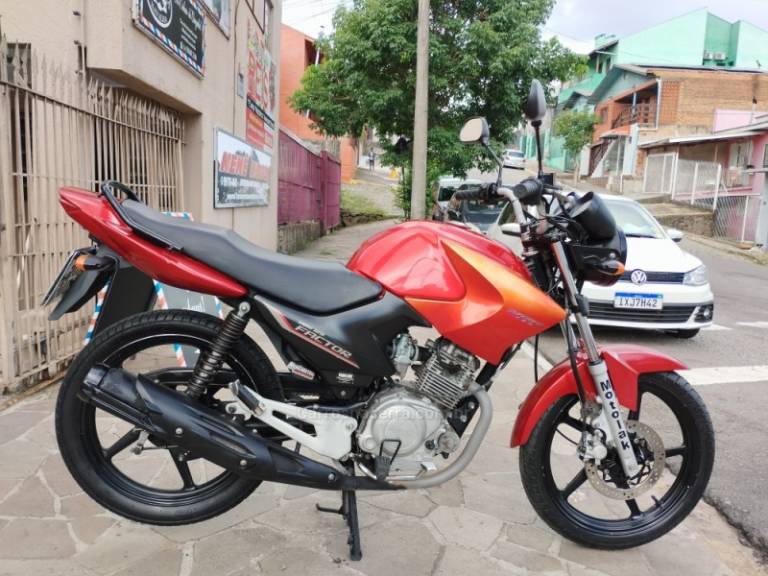 YAMAHA - YBR - 2012/2012 - Vermelha - R$ 9.500,00
