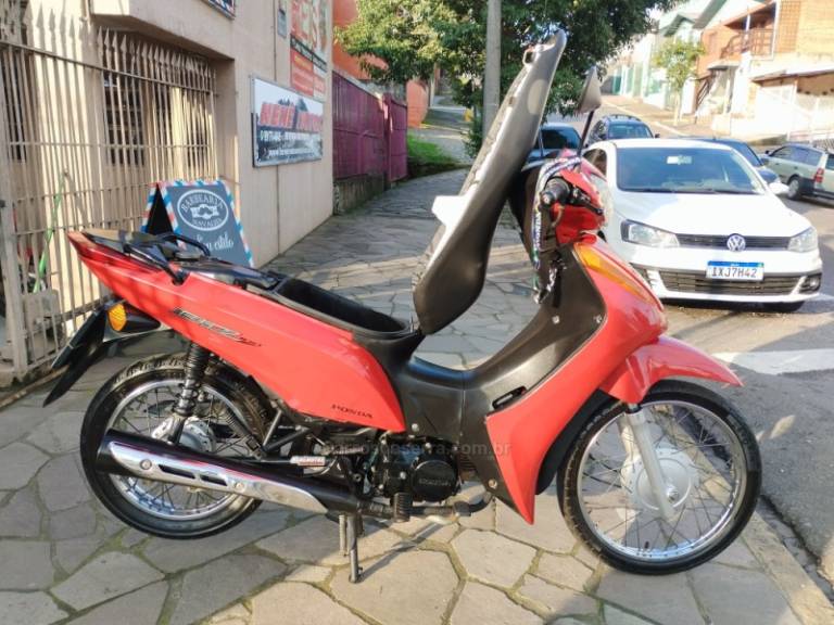 HONDA - BIZ 100 - 2013/2013 - Vermelha - R$ 9.999,00