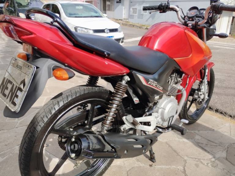 YAMAHA - YBR - 2012/2012 - Vermelha - R$ 9.500,00