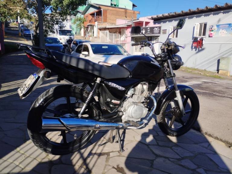HONDA - CG 150 - 2006/2006 - Preta - R$ 8.999,00