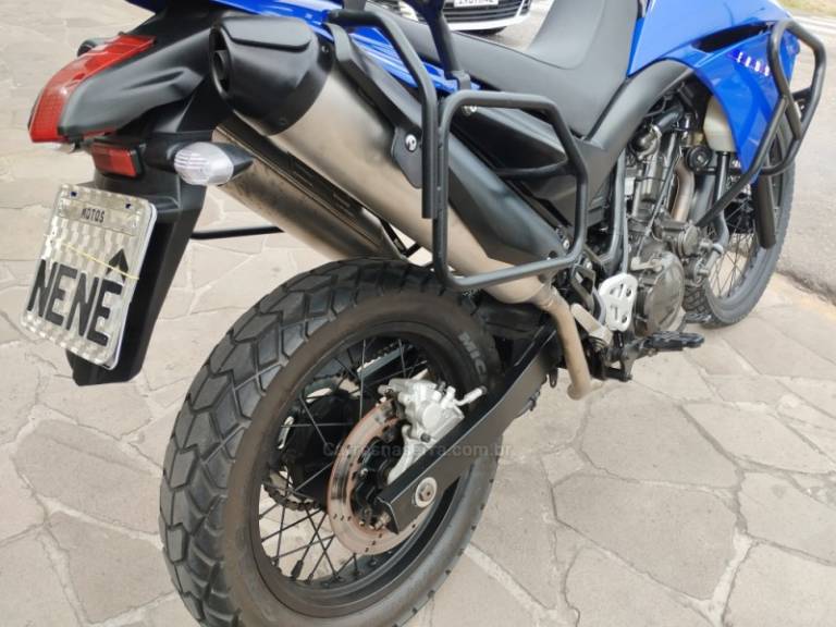 YAMAHA - XT - 2011/2012 - Azul - R$ 34.900,00