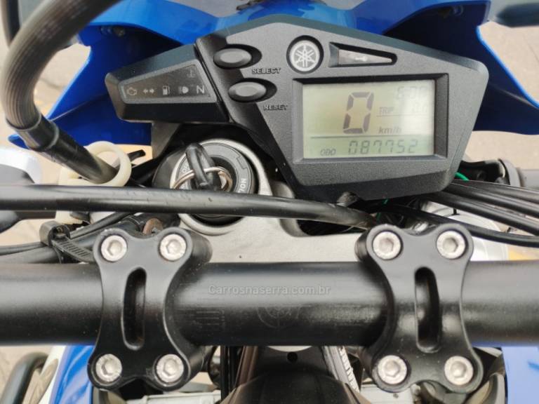 YAMAHA - XT - 2011/2012 - Azul - R$ 34.900,00
