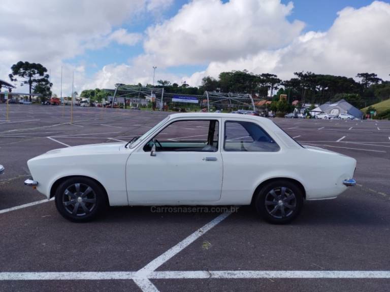 CHEVROLET - CHEVETTE - 1976/1976 - Branca - R$ 16.999,00