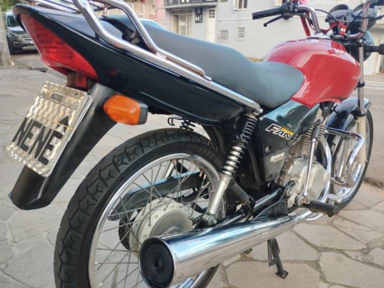 HONDA - CG 125 - 2005/2005 - Vermelha - R$ 7.500,00