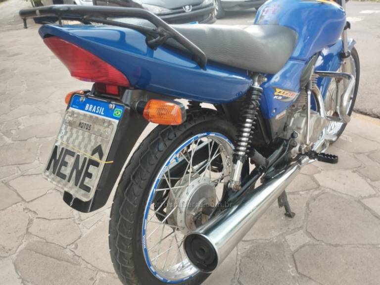 HONDA - CG 125 - 2001/2001 - Azul - R$ 7.500,00