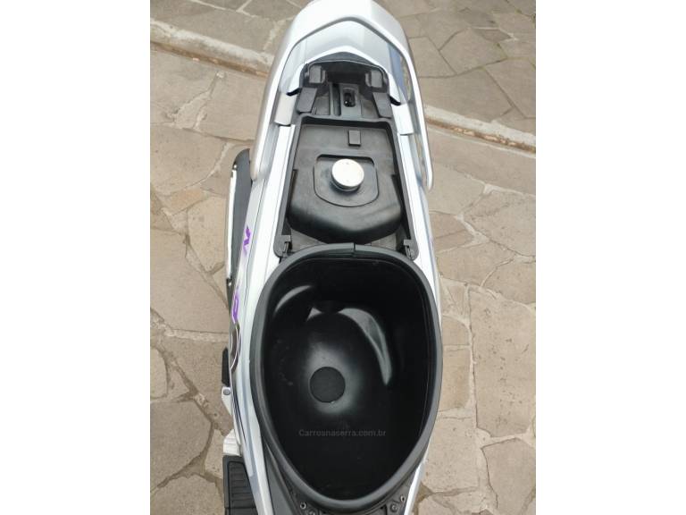 YAMAHA - NEO AT 115 - 2011/2012 - Prata - R$ 9.500,00