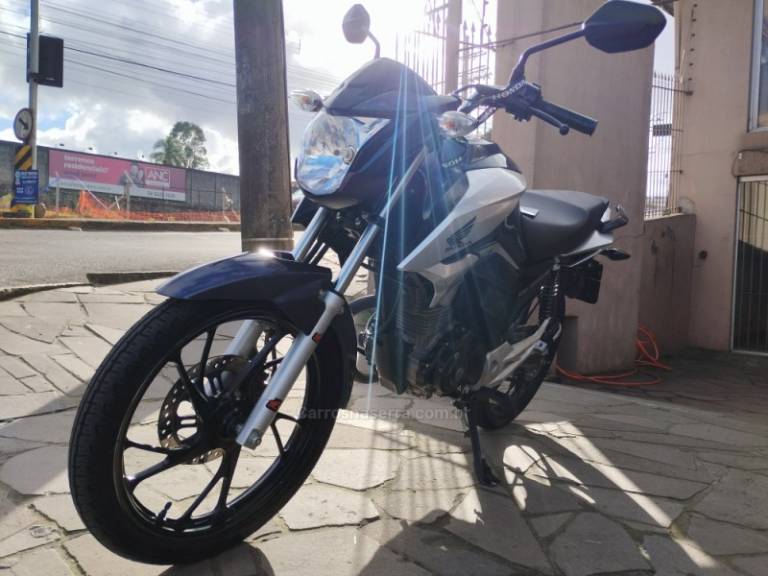 HONDA - CG 160 - 2022/2023 - Cinza - R$ 18.500,00