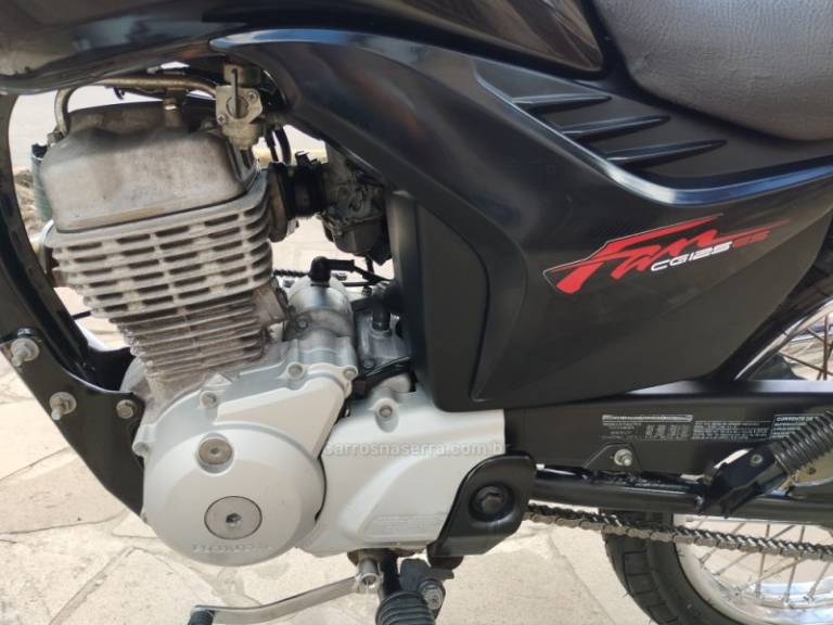HONDA - CG 125 - 2012/2012 - Preta - R$ 10.999,00