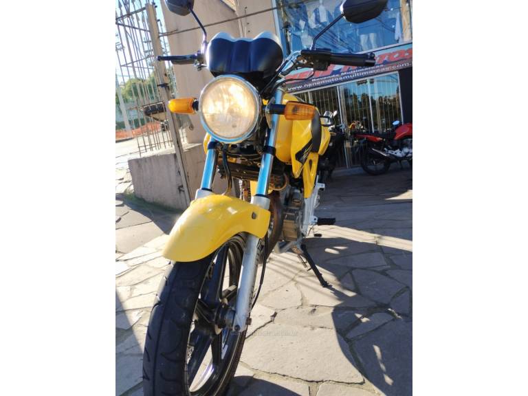 HONDA - CBX 250 TWISTER - 2006/2007 - Amarela - R$ 9.999,00