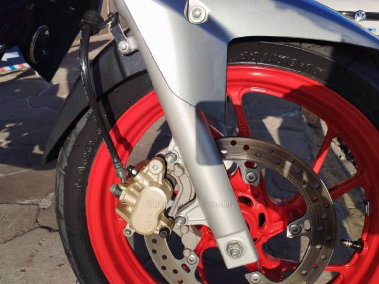 HONDA - CB 250F TWISTER - 2018/2018 - Prata - R$ 18.999,00
