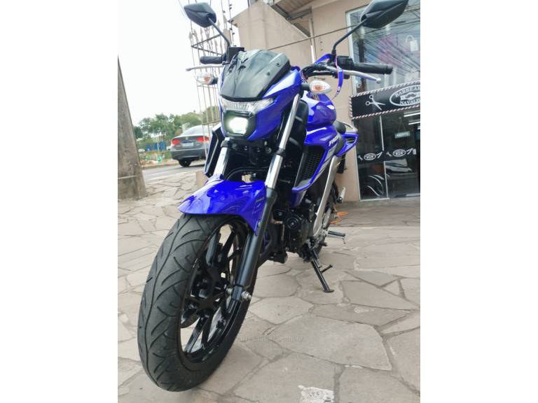 YAMAHA - FAZER - 2022/2022 - Azul - R$ 21.999,00