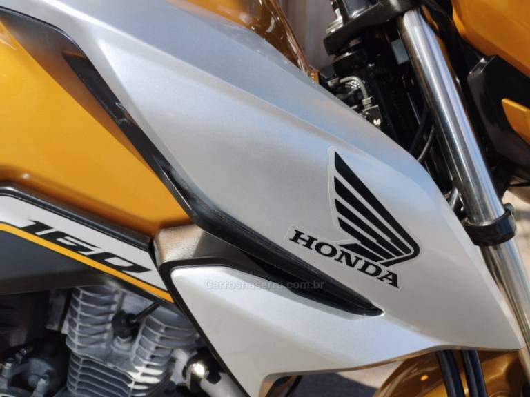 HONDA - CG 160 - 2021/2022 - Amarela - R$ 17.500,00