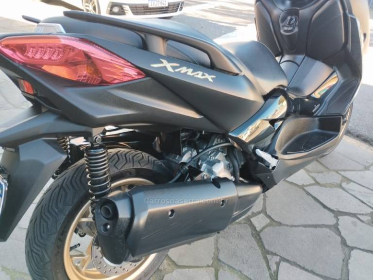 YAMAHA - X MAX - 2021/2021 - Preta - R$ 25.999,00